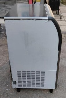 Παγομηχανή Ψεκασμού Συμπαγές Παγάκι 85Kg /24h Με Αποθήκη 48Kg SCOTSMAN Μεταχειρισμένη